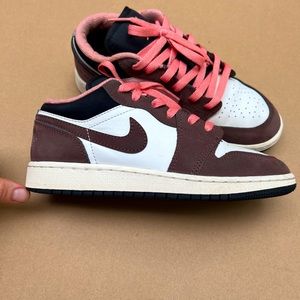Kids Nike Jordan 1 Low size 4Y
